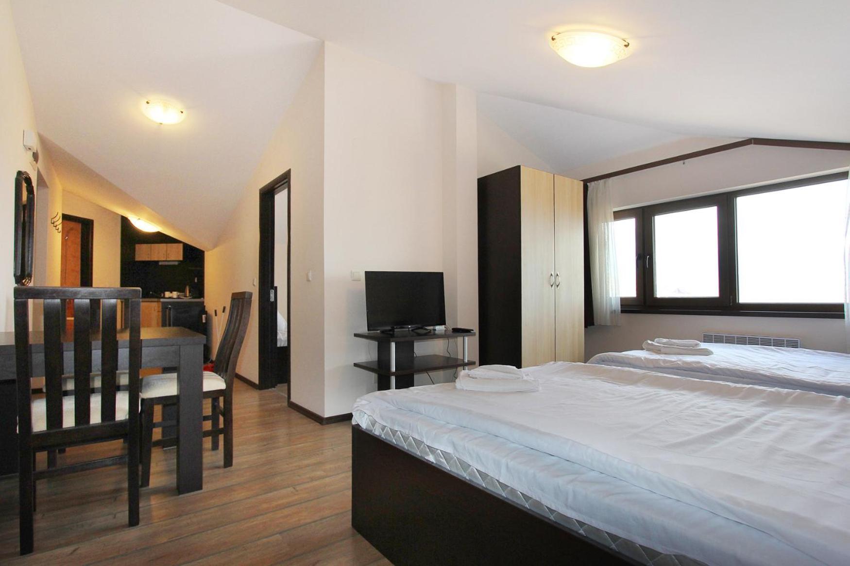 Alpine Lodge Bansko Apartments Bagian luar foto