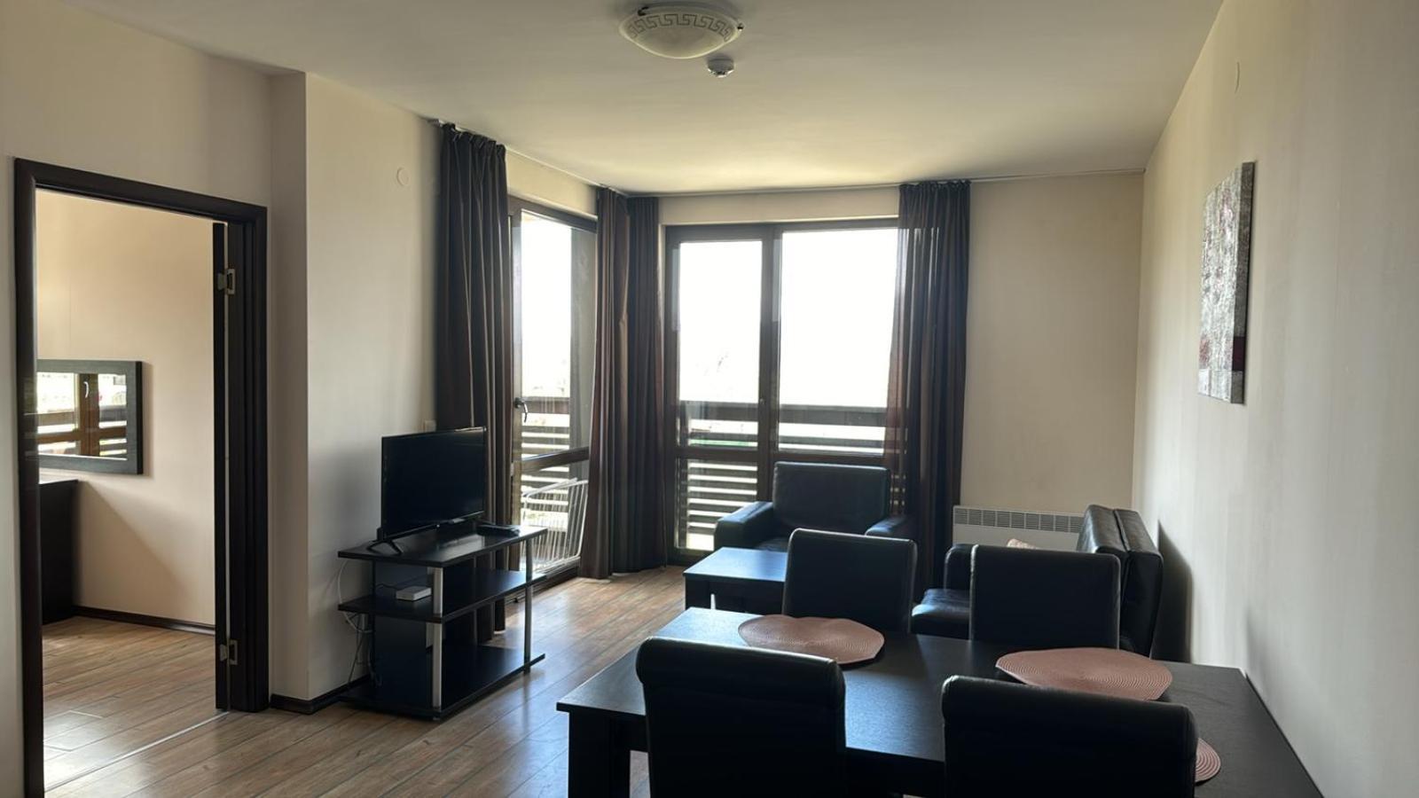 Alpine Lodge Bansko Apartments Bagian luar foto