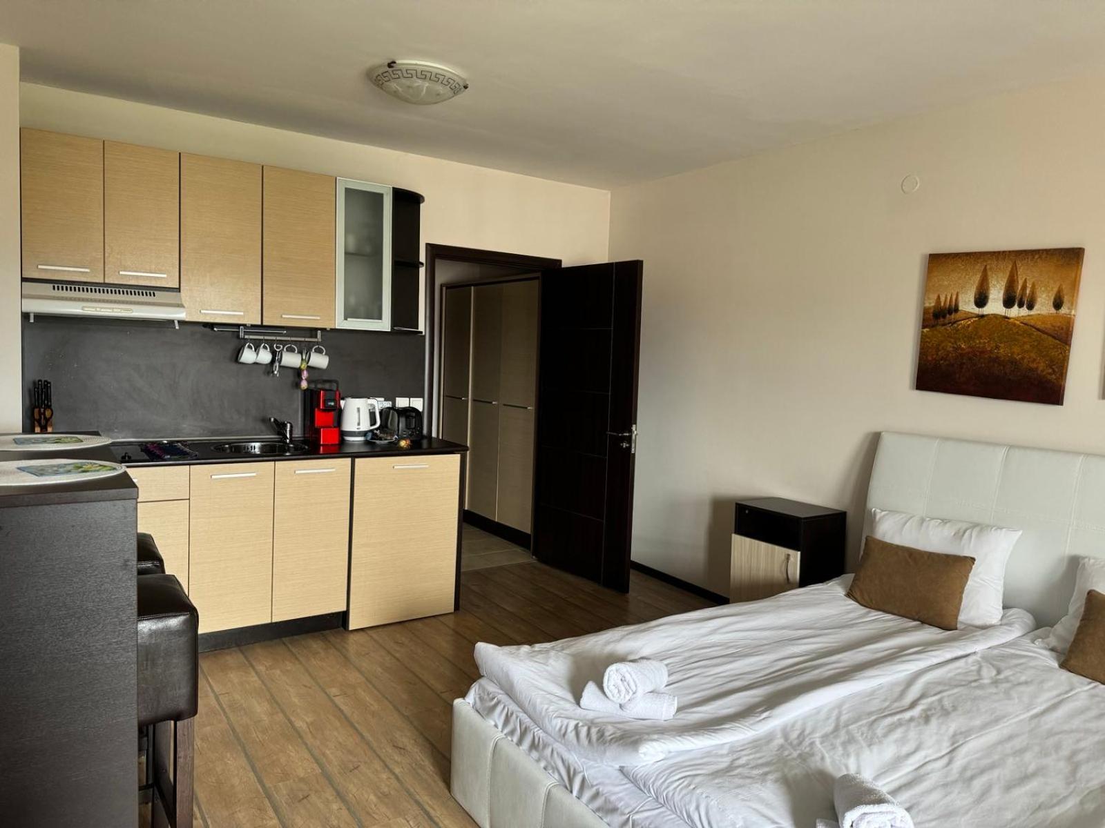 Alpine Lodge Bansko Apartments Bagian luar foto