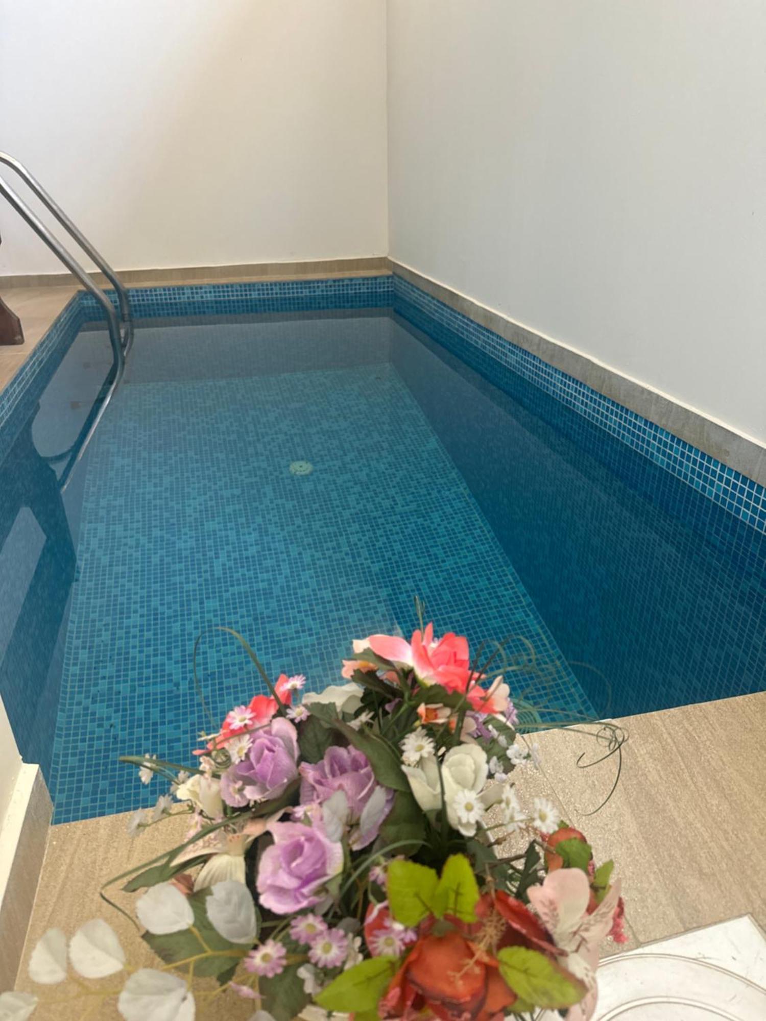 Alpine Lodge Bansko Apartments Bagian luar foto