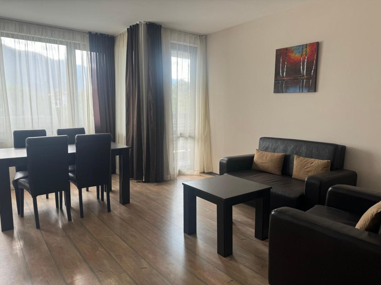 Alpine Lodge Bansko Apartments Bagian luar foto