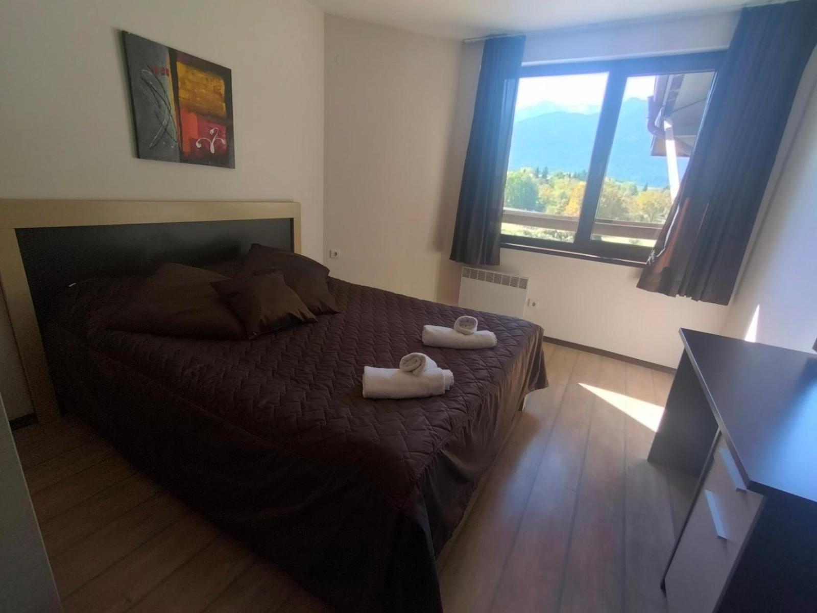 Alpine Lodge Bansko Apartments Bagian luar foto